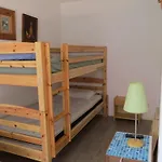 Appartement T3 Rez De Chausse - 300 M - Parking Prive 4cl55