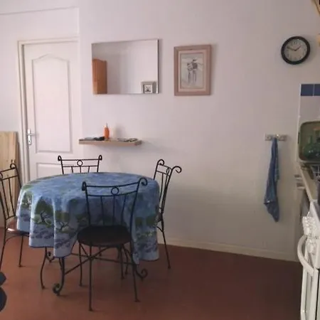 T3 Rez De Chausse - 300 M - Parking Prive 4cl55 Le Barcares