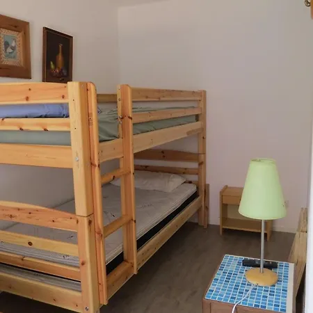 T3 Rez De Chausse - 300 M - Parking Prive 4cl55 *
