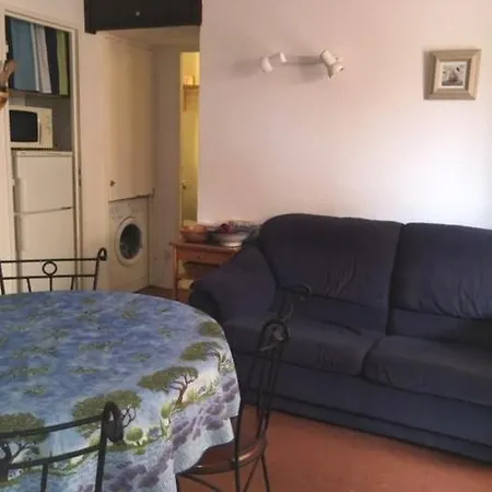 T3 Rez De Chausse - 300 M - Parking Prive 4cl55 Apartamento *